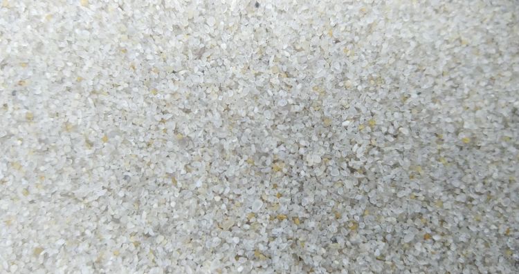 Кварцевый песок (белый, колотый) фракцией 0.5-1мм (25кг)