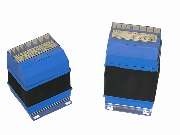 Трансформатор для бассейна 300Вт/12В Трансформатор для бассейна 300Вт/12В